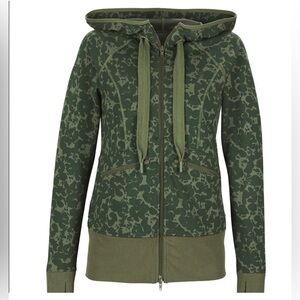 Cabi Marathon Jacket NWOT